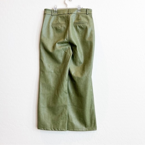 NEW 7 For All Mankind Women's Faux Leather Wide Leg Crop Pants Green Medium - Picture 5 of 7